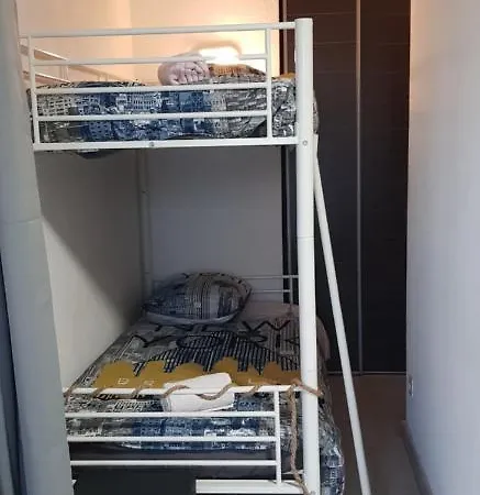 T2 Avec Balcon Plein Sud 卢德