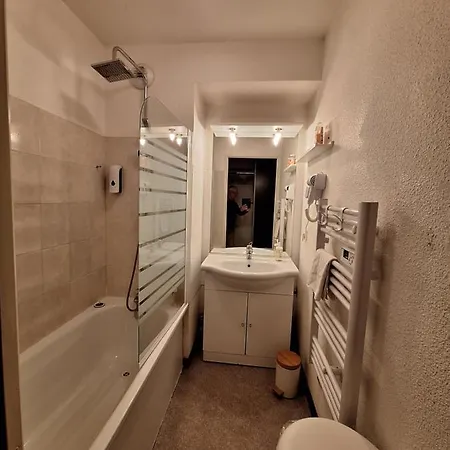 T2 Avec Balcon Plein Sud * 루르드