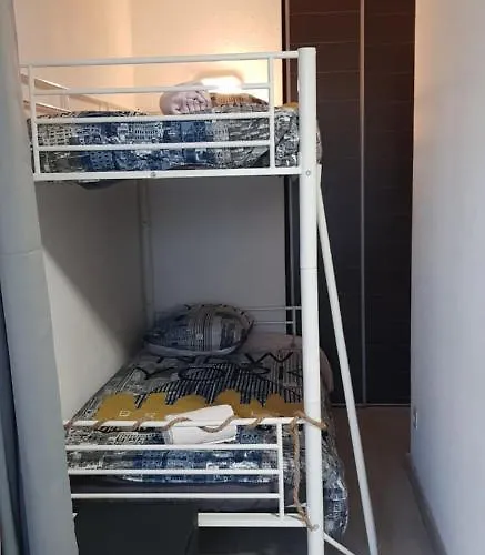 T2 Avec Balcon Plein Sud 卢德