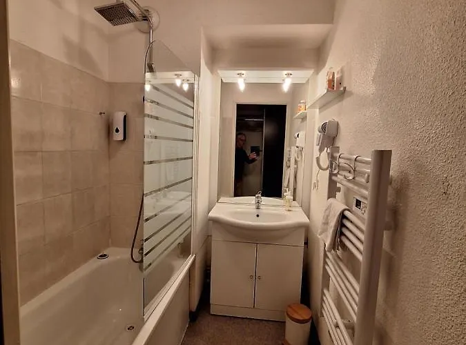 T2 Avec Balcon Plein Sud * Lourdes